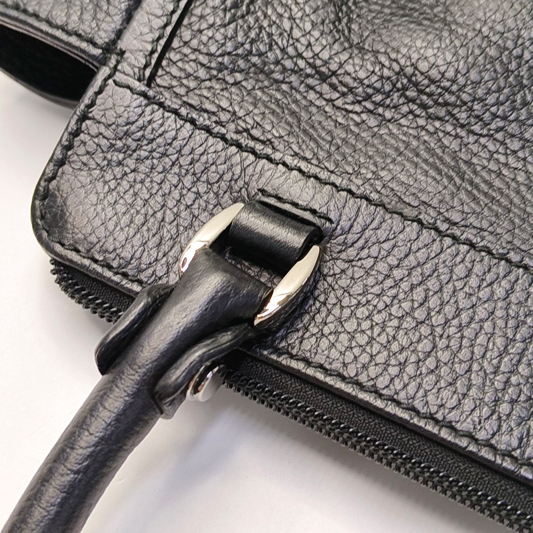 GUCCI D Gold Black Leather Single Shoulder Bag Silver Hardware-(SKU)-957921369