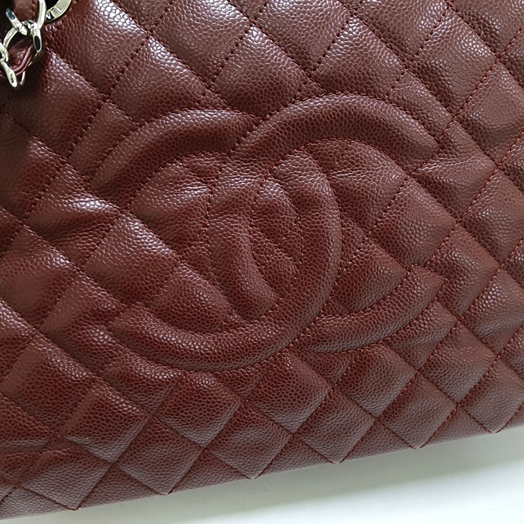 CHANEL CHANEL GST Large Red Calfskin Quilted Monogram Shoulder Bag Tote Bag Silver Hardware 18K-(SKU)-951260857