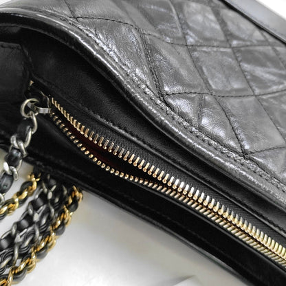 CHANEL GABRIELLE Small Black Leather Quilted Intrecciato Bag Crossbody Bag Single Shoulder Bag Golden Silver Ruthenium Hardware 26cm Removable Strap Accessories Complete-(SKU)-949455868