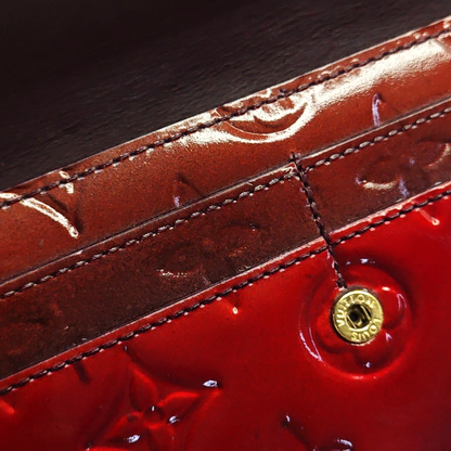 LOUIS VUITTON PORTE MONNAIE Red patent leather embossed wallet Golden hardware-(SKU)-958031193