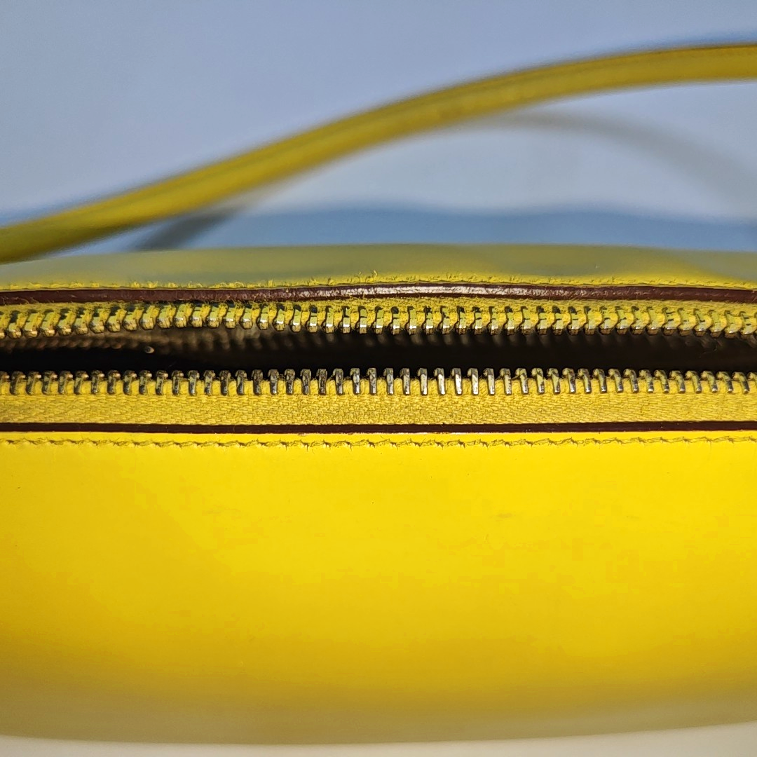 PRADA Tote bag Yellow Leather Shoulder Bag Tote Golden hardware-(SKU)-934886659