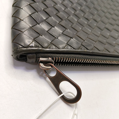 BOTTEGA VENETA Dark grey leather woven clutch Black hardware-(SKU)-950533562