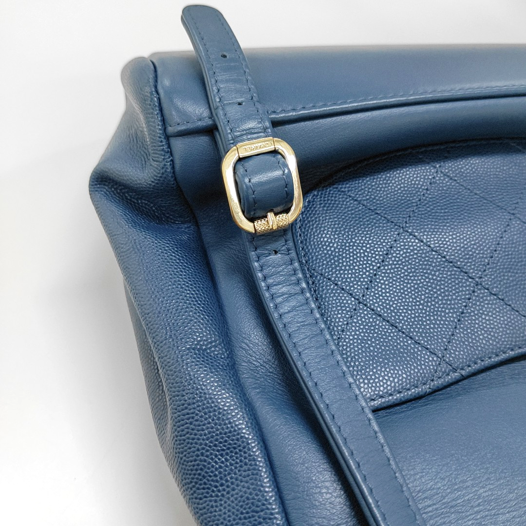 CHANEL BUSINESS AFFINITY Deep Blue Quilted Leather Grained Double Shoulder Bag with Gold Hardware 23 opening-(SKU)-956086106