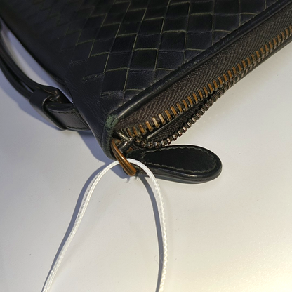 BOTTEGA VENETA Black Cowhide Woven Wallet Black hardware-(SKU)-932935096