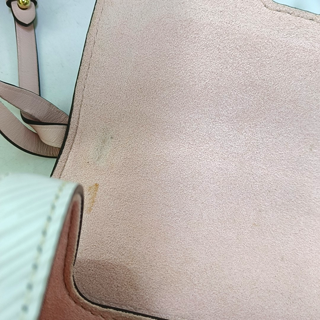 LOUIS VUITTON TWIST Small White EPI Calfskin Water Ripple Pattern Shoulder Bag with Removable Strap-(SKU)-960360137