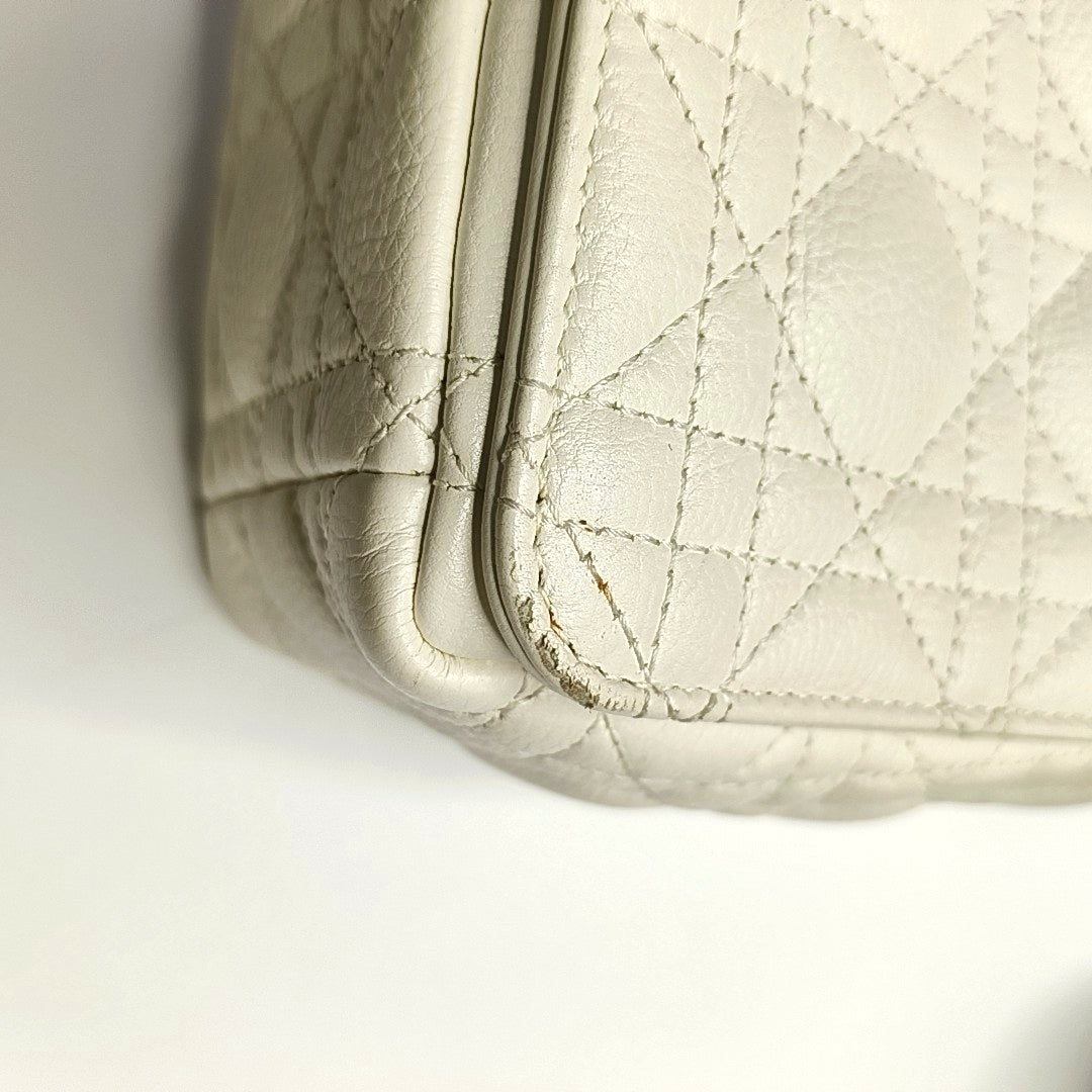 DIOR Dior Caro Medium White Calfskin Quilted Shoulder Bag with Gold Hardware-(SKU)-969148455