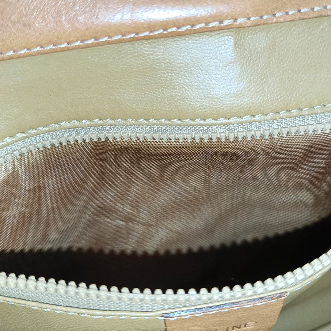 CELINE Khaki Coated Canvas Triumph Plaid Crossbody Single Shoulder Bag Golden hardware Removable shoulder strap-(SKU)-947868249