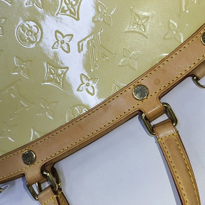 LOUIS VUITTON BREA Light Yellow Patent Leather Monogrammed Doctor Bag Handbag Golden hardware-(SKU)-943658683