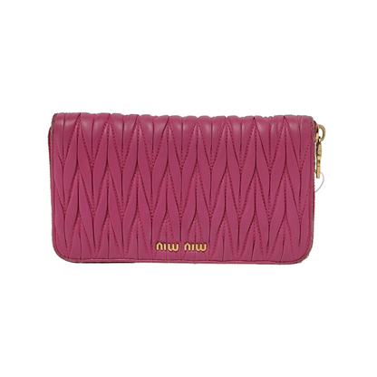 Miu Miu Pink sheepskin quilted wallet Golden hardware-(SKU)-946701316