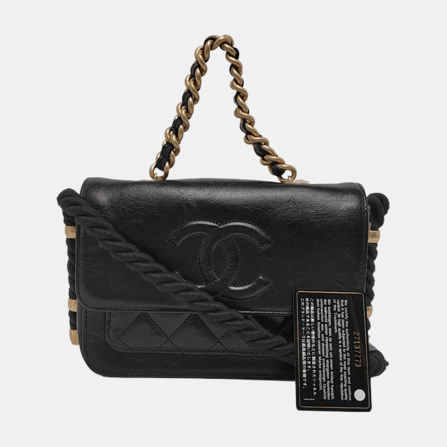 CHANEL EN VOGUE Black LambSkin Quilted Shoulder Bag Handbag with Gold Hardware, 27 Clasp-(SKU)-947279810