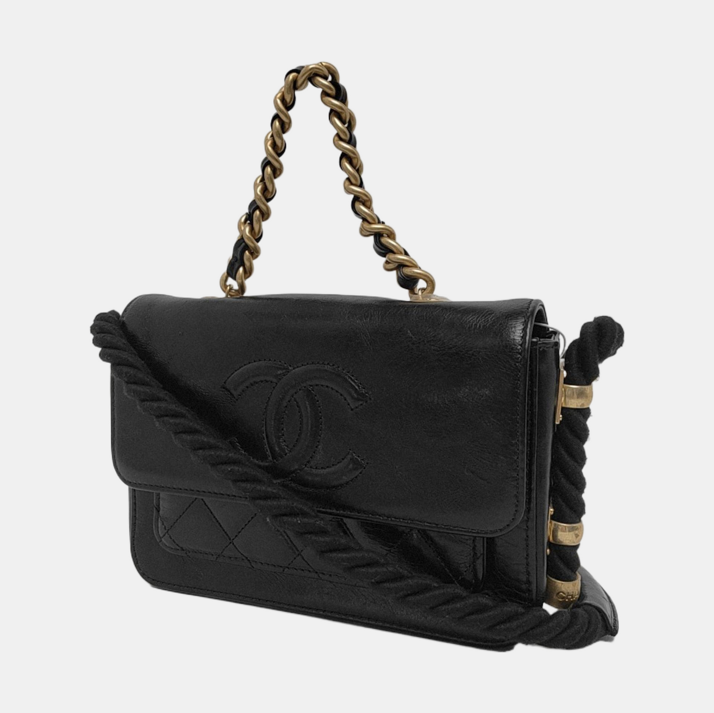 CHANEL EN VOGUE Black LambSkin Quilted Shoulder Bag Handbag with Gold Hardware, 27 Clasp-(SKU)-947279810