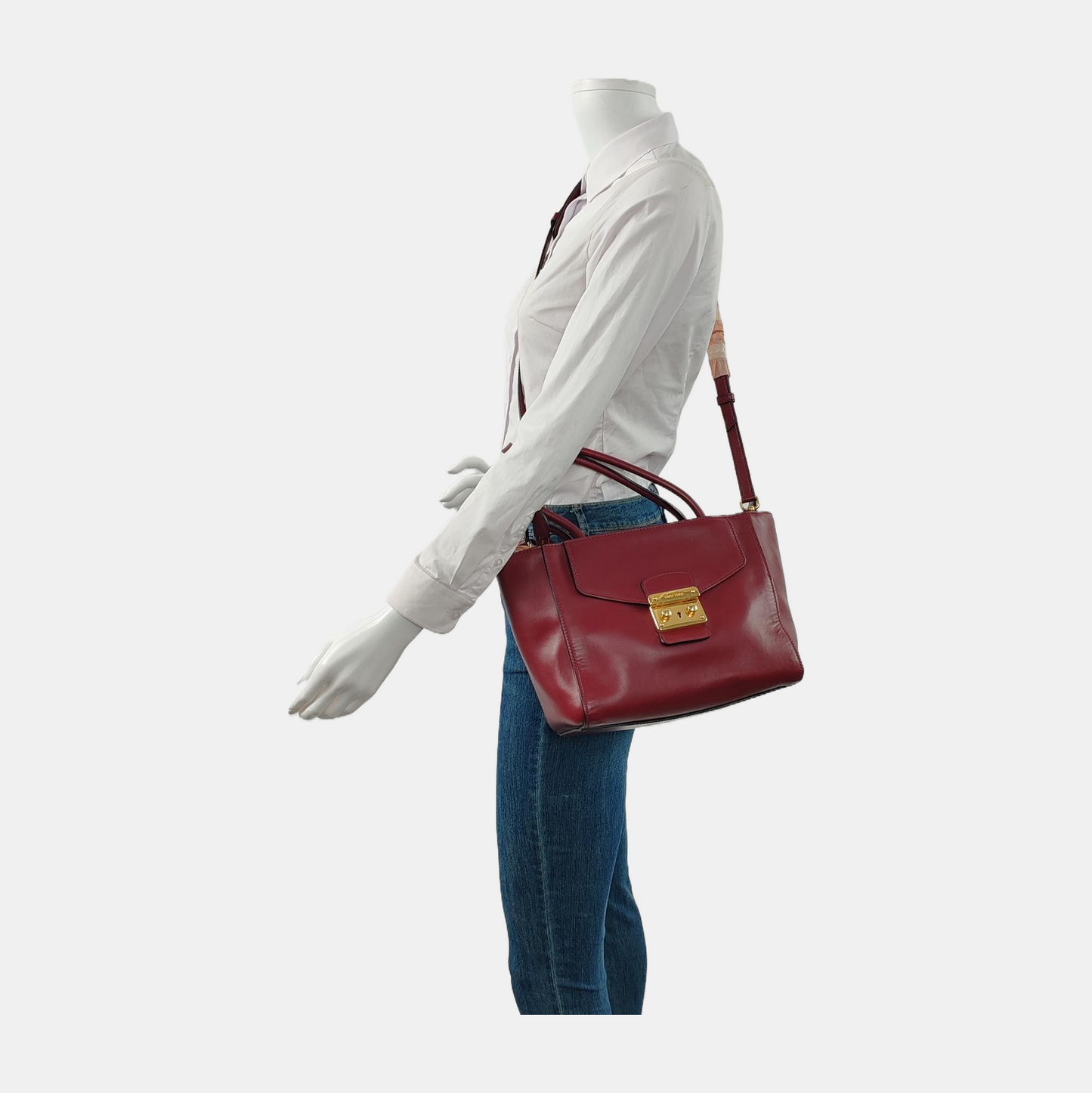 Miu Miu Burgundy leather handbag, single shoulder bag Golden hardware Removable shoulder strap-(SKU)-949081414