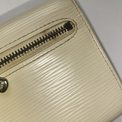 LOUIS VUITTON KOALA 白色EPI牛皮水波纹钱包 Silver Hardware-(SKU)-951270680