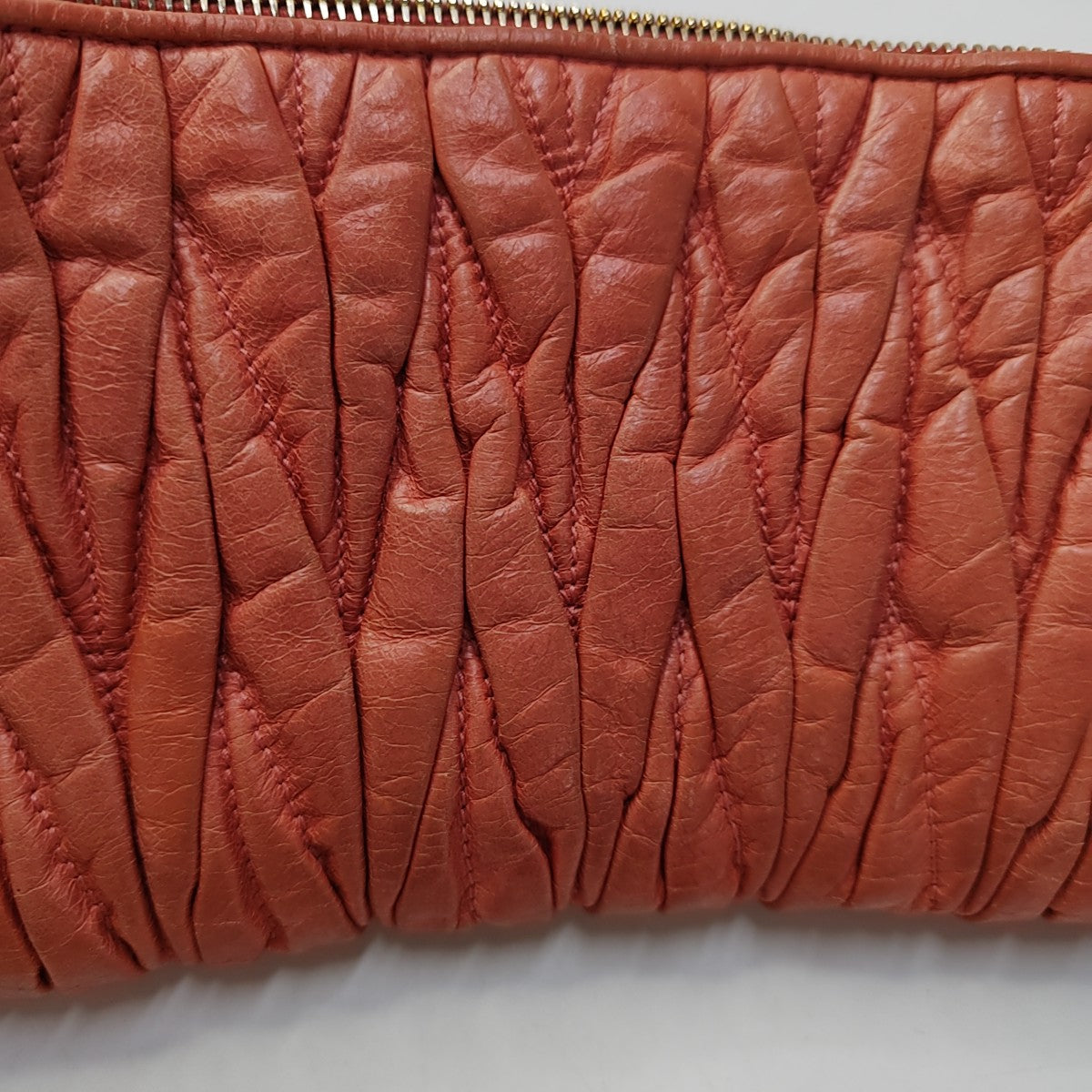 Miu Miu Tangerine Pink Calfskin Quilted Handbag Golden hardware-(SKU)-953693934
