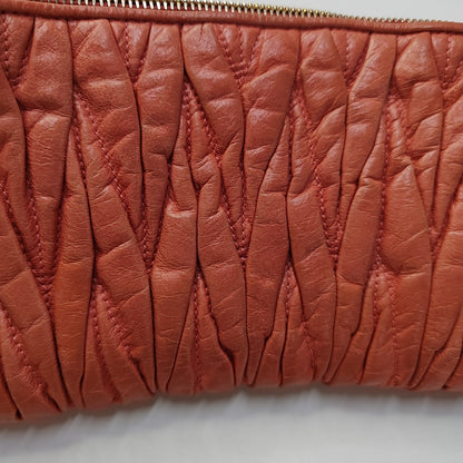 Miu Miu Tangerine Pink Calfskin Quilted Handbag Golden hardware-(SKU)-953693934
