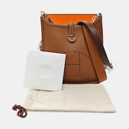 HERMÈS Evelyne TPM Gold Brown Clemence Leather Evelyne Shoulder Bag Crossbody Bag Silver Hardware Removable Strap U Complete Accessories-(SKU)-954343620