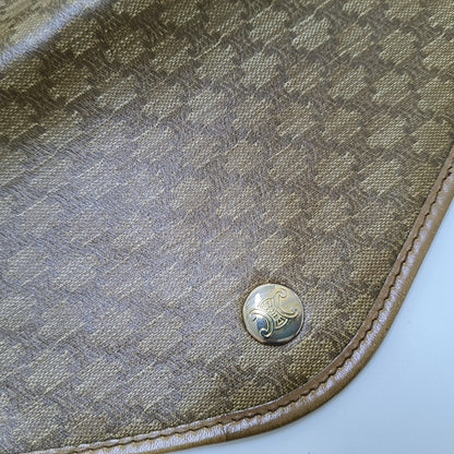 CELINE Khaki Coated Canvas Triumph Clutch Golden hardware-(SKU)-954586171