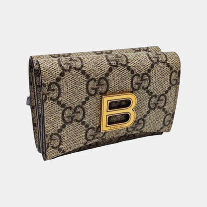 GUCCI The Hacker Project Beige Canvas Monogram Money Wallet Golden hardware-(SKU)-955112285