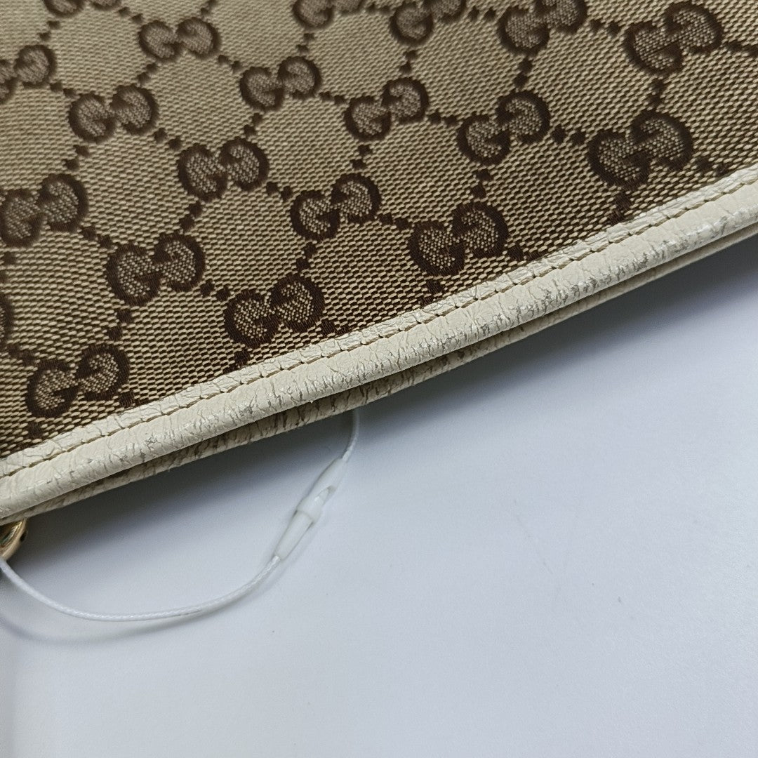 GUCCI Bucket bag Khaki Canvas Monogram Floral Single Shoulder Bag Tote Bag Golden hardware-(SKU)-955867779
