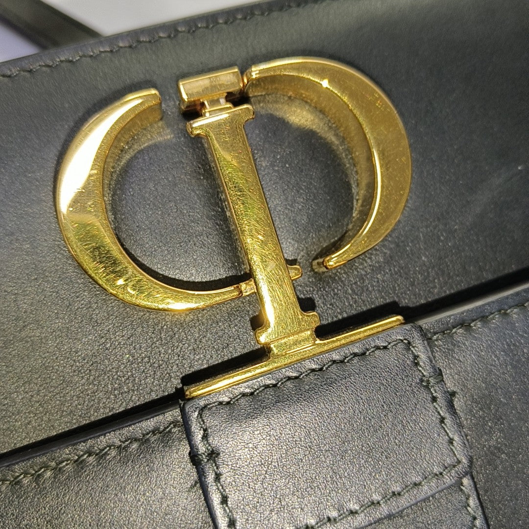 DIOR 30 Montaigne East-West Black Leather Montaigne Bag with Gold Hardware and Detachable Strap-(SKU)-957272257
