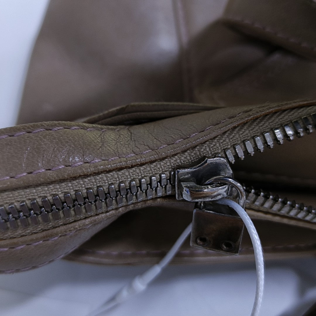 LOEWE Khaki Lambkin Embossed Handbag Silver Hardware-(SKU)-958006542