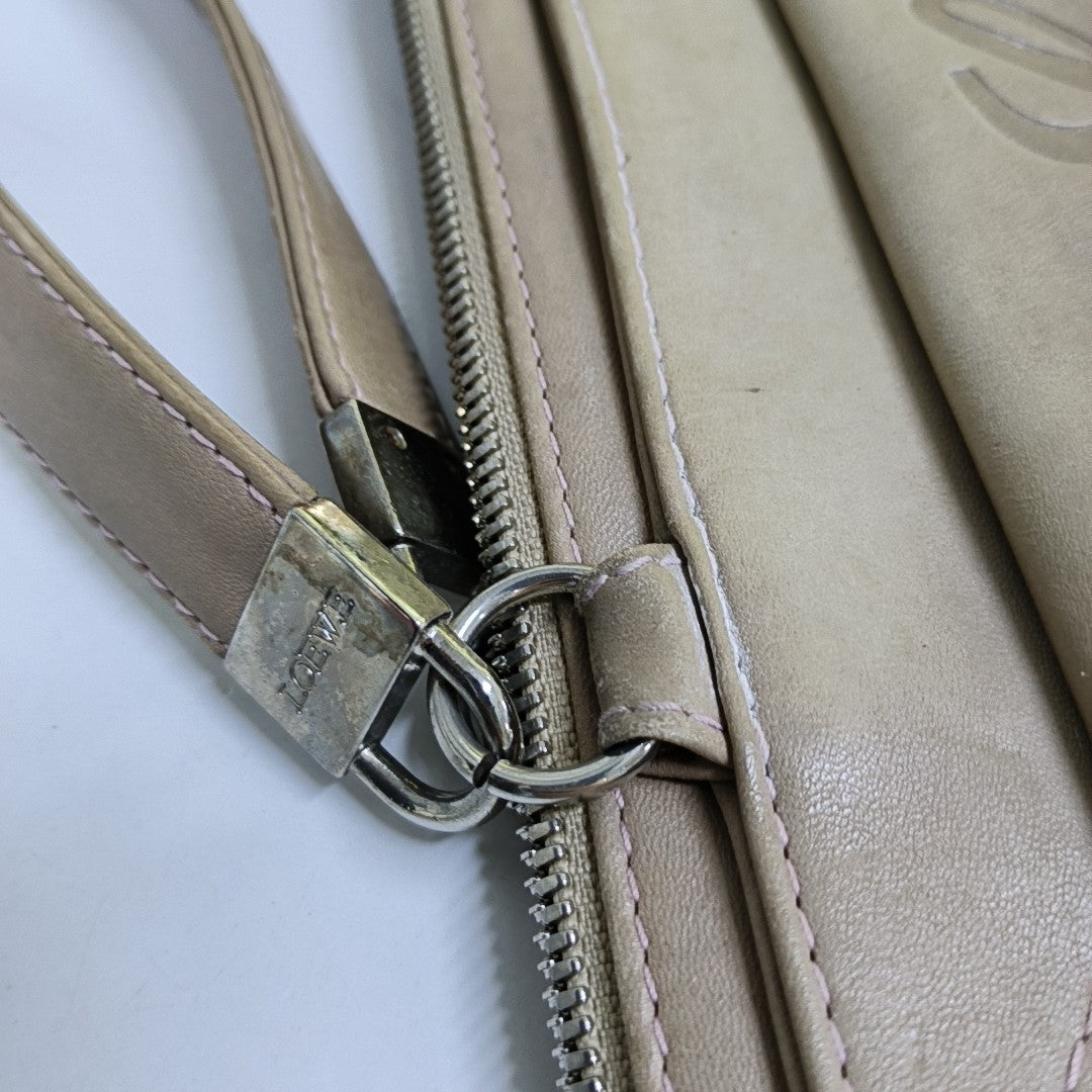 LOEWE Khaki Lambkin Embossed Handbag Silver Hardware-(SKU)-958006542