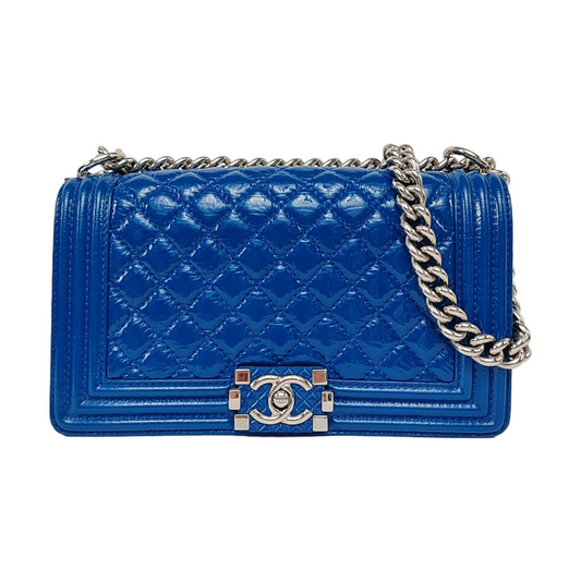 CHANEL BOY CHANEL Medium Blue Patent Calfskin Quilted V Crossbody Shoulder Bag Silver and Blue Hardware 25 Opening Removable Shoulder Strap-(SKU)-958774113