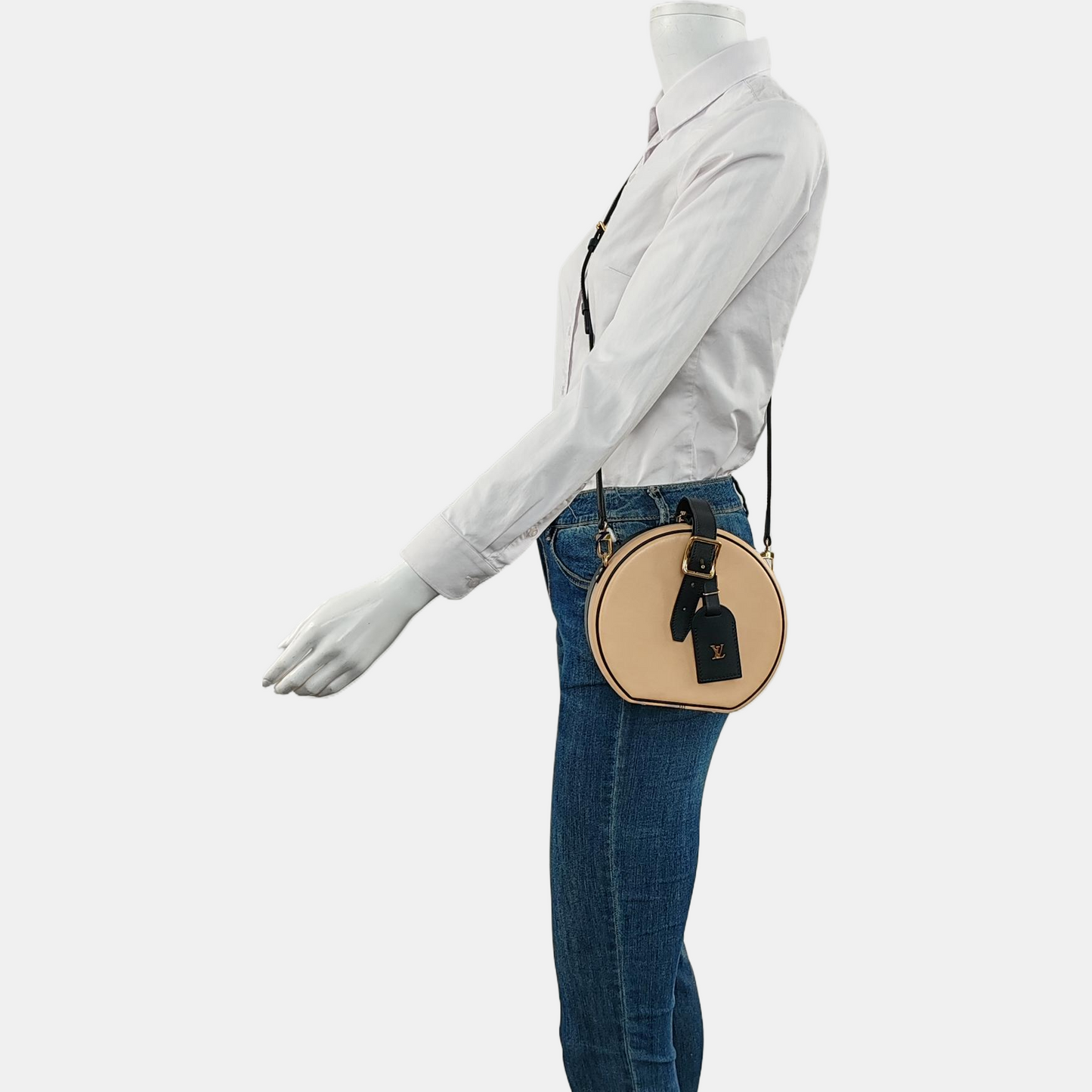 LOUIS VUITTON BOITE CHAPEAU Small size beige leather Boite Chapeau bag crossbody bag with handle, gold hardware, removable shoulder strap-(SKU)-958771402
