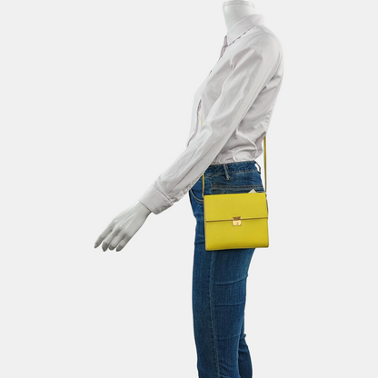 HERMÈS Clic 16 Lemon Yellow Epsom Calfskin Crossbody Shoulder Bag with Detachable Strap and Golden Hardware, D-(SKU)-959029561