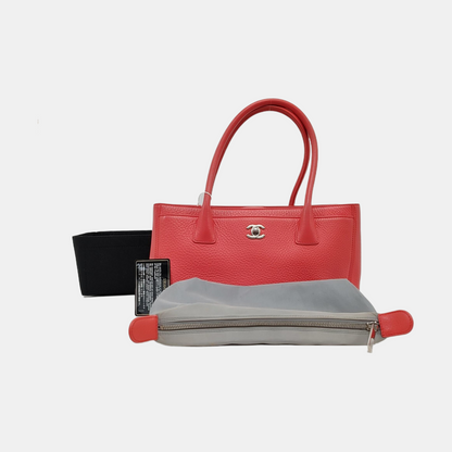 CHANEL CERF Red Textured Leather Tote Bag with Silver Hardware, 19 Compartments-(SKU)-958682844