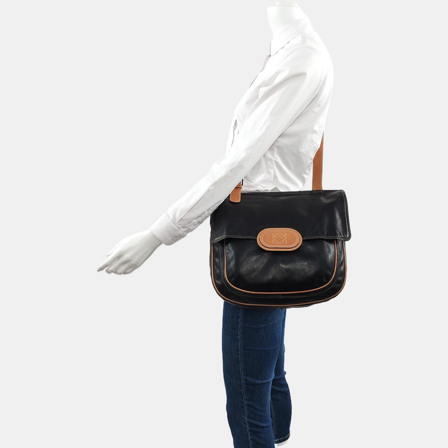 LOEWE Black Leather Embossed Single Shoulder Bag Ruthenium color hardware-(SKU)-959373391