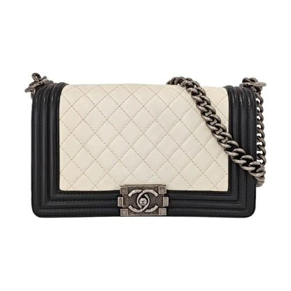 CHANEL BOY CHANEL Medium White Lamb Skin Quilted Single Shoulder Bag Detachable Strap Rhodium Hardware 18 Clasp-(SKU)-959564808