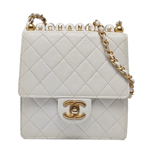 CHANEL CLASSIC FLAP White Lamb Calfskin Quilted Handbag Single Shoulder Bag Gold Hardware 30 Clasp-(SKU)-959631045