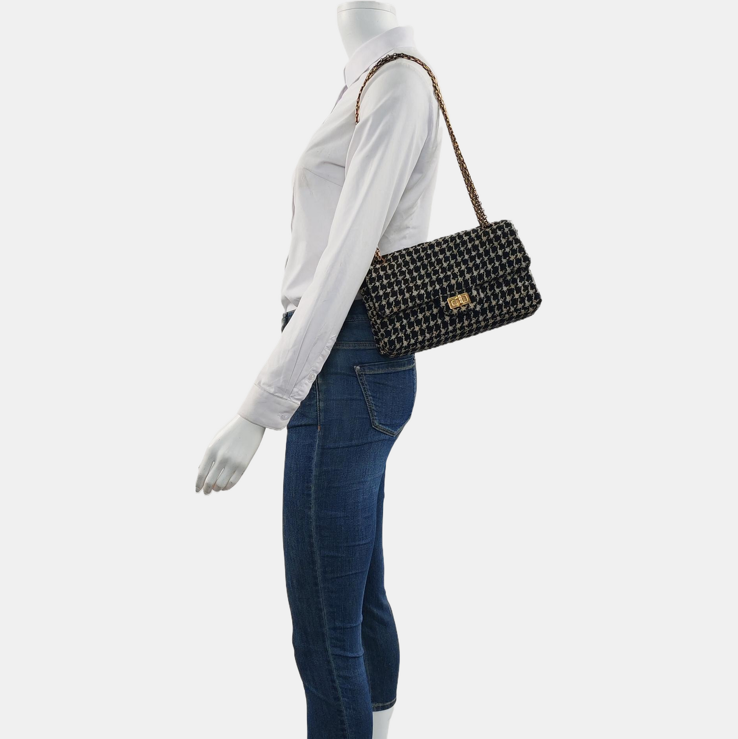 CHANEL 2.55 multicolor wool single shoulder bag/crossbody bag with gold-colored hardware, 21 pockets-(SKU)-960334063