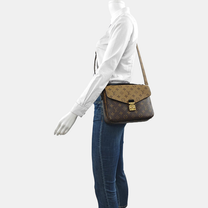 LOUIS VUITTON MÉTIS Medium Colorblocked Coated Canvas Monogram Messenger Bag Crossbody Bag Shoulder Bag Gold Hardware Removable Strap-(SKU)-960437525