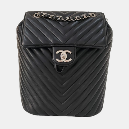CHANEL URBAN SPIRIT Small Black Calfskin V-Shape Backpack with Silver Hardware, 22 compartments-(SKU)-967953802