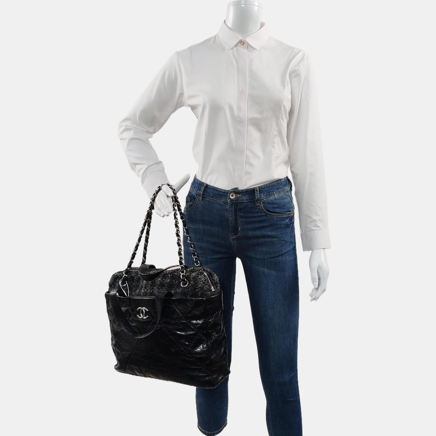 CHANEL PORTOBELLO Black Leather Diamond Quilted Single Shoulder Bag with Silver Hardware 13 opening-(SKU)-967525500