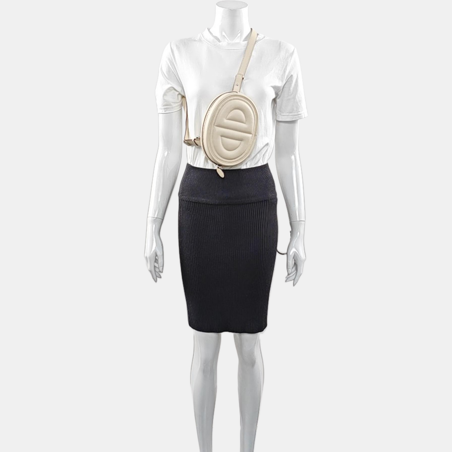 HERMÈS In-The-Loop Cream Swift Leather Quilted Embossed Shoulder Bag with Detachable Strap, Silver Hardware, Z Clasp-(SKU)-968173215