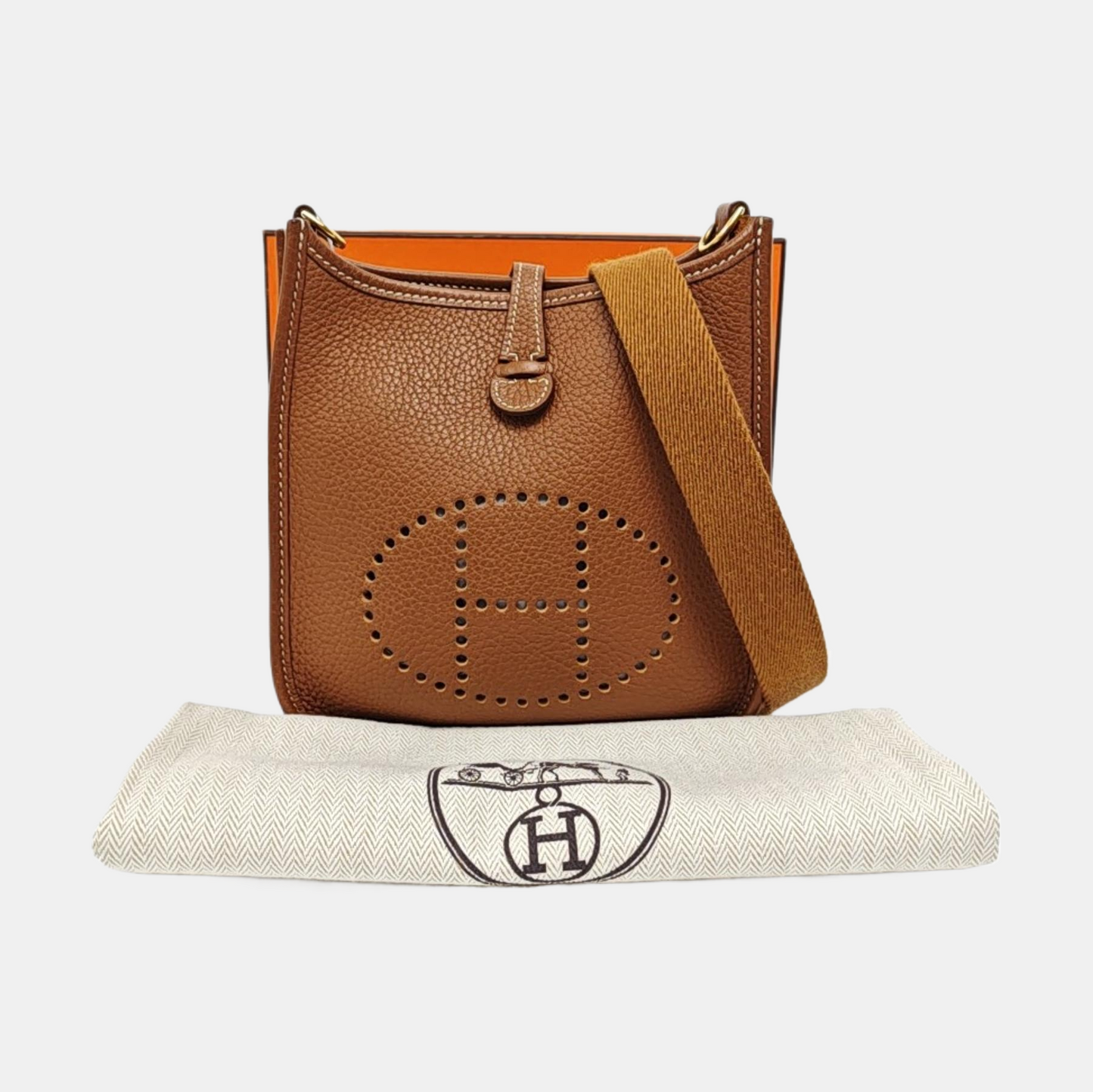HERMÈS Evelyne TPM Gold Brown Clemence Leather Evelyne Bag with Gold Hardware, Y Clasp, Detachable Strap-(SKU)-968173343