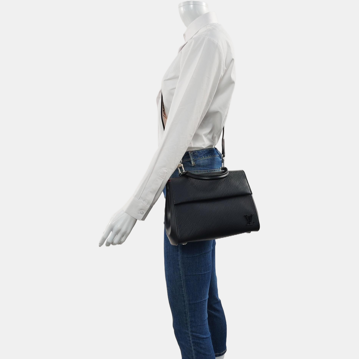 LOUIS VUITTON CLUNY BB Black EPI Calfskin Water Ripple Pattern Shoulder Bag Tote Bag Crossbody Bag Silver Hardware Removable Strap Included Accessories Complete-(SKU)-968507164