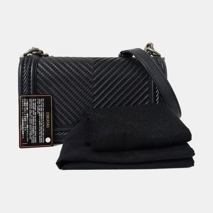 CHANEL BOY CHANEL Black Leather Quilted V-Stitch Crossbody Bag Rhodium Hardware 23 Openings Removable Strap-(SKU)-968641793