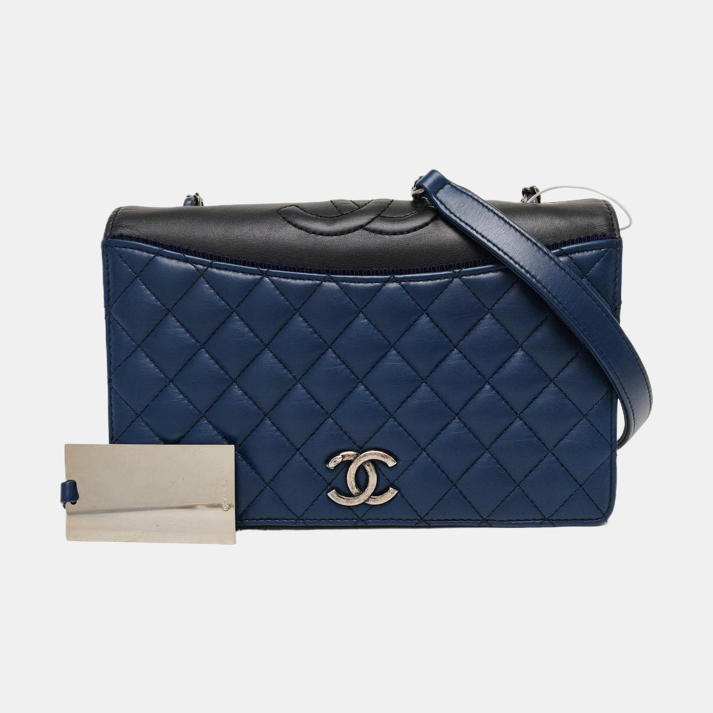 CHANEL BALLERINE Deep Blue Leather Quilted Monogram Shoulder Bag Crossbody Bag Silver Hardware 23cm-(SKU)-969147033