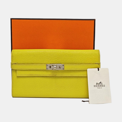 HERMÈS Kelly 19 Pale Green Chèvre Mysore Goat Leather Wallet Silver Hardware X Stamp External Stitch-(SKU)-969144221