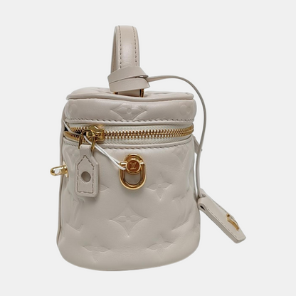 LOUIS VUITTON VANITY CHAIN POUCH Small White Monogrammed Lamb Leather Shoulder Bag with Detachable Strap-(SKU)-969880680