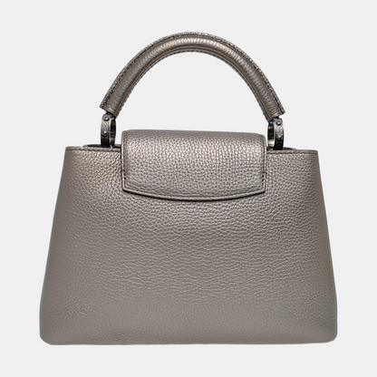 LOUIS VUITTON CAPUCINES Small Size Silver Calfskin Capucines Single Shoulder Bag with Silver Hardware Removable Shoulder Strap-(SKU)-969826405