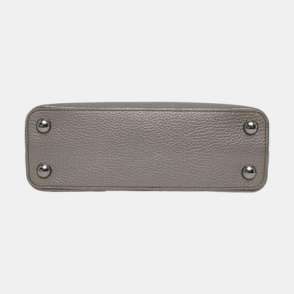LOUIS VUITTON CAPUCINES Small Size Silver Calfskin Capucines Single Shoulder Bag with Silver Hardware Removable Shoulder Strap-(SKU)-969826405