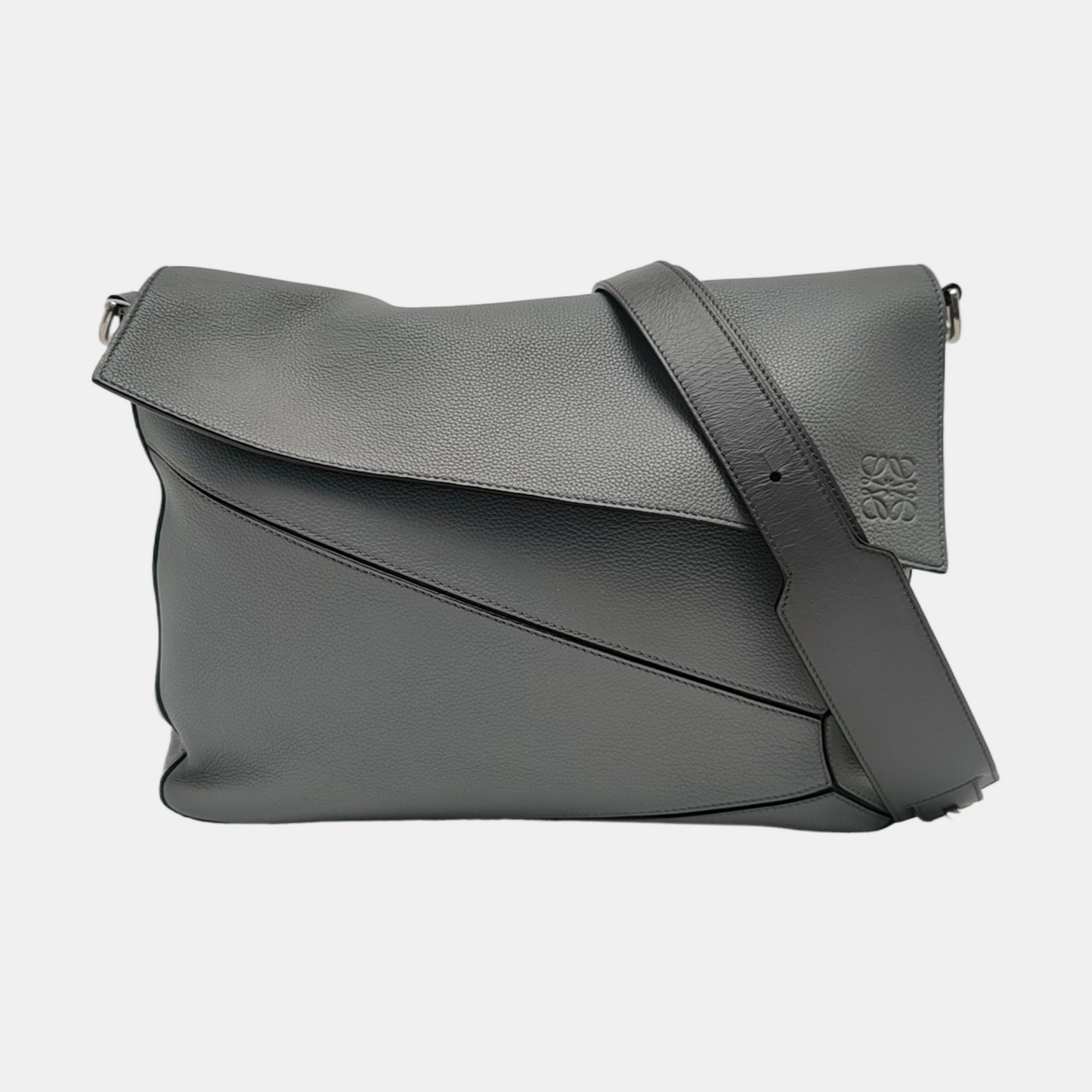 LOEWE Puzzle Blue Gray Leather Quilted Backpack Single Shoulder Bag with Silver Hardware Removable Strap-(SKU)-970868873