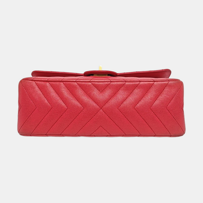 CHANEL 2.55 Small, red lamb skin, quilted V pattern, chain strap, gold hardware, size 23-(SKU)-971107723
