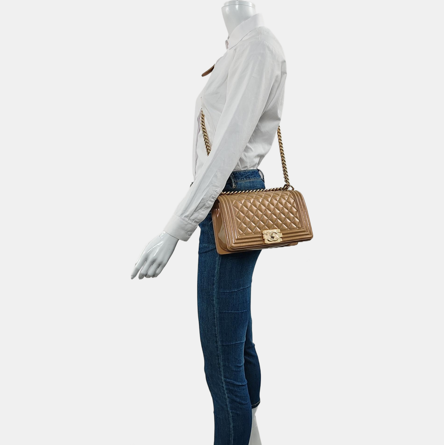 CHANEL BOY CHANEL Medium Brown Patent Leather Quilted Shoulder Bag Crossbody Bag with Detachable Strap Gold Hardware 22 Compartments-(SKU)-971345754