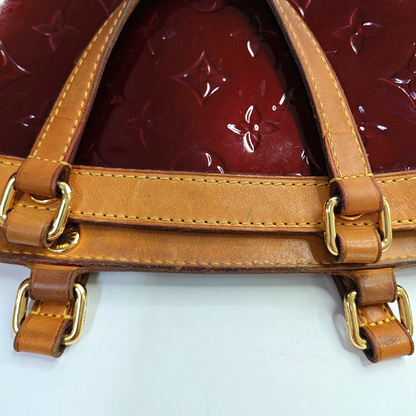 LOUIS VUITTON BREA Burgundy Patent Leather Monogrammed Grained Handbag Shoulder Bag Golden hardware Removable shoulder strap-(SKU)-13772850